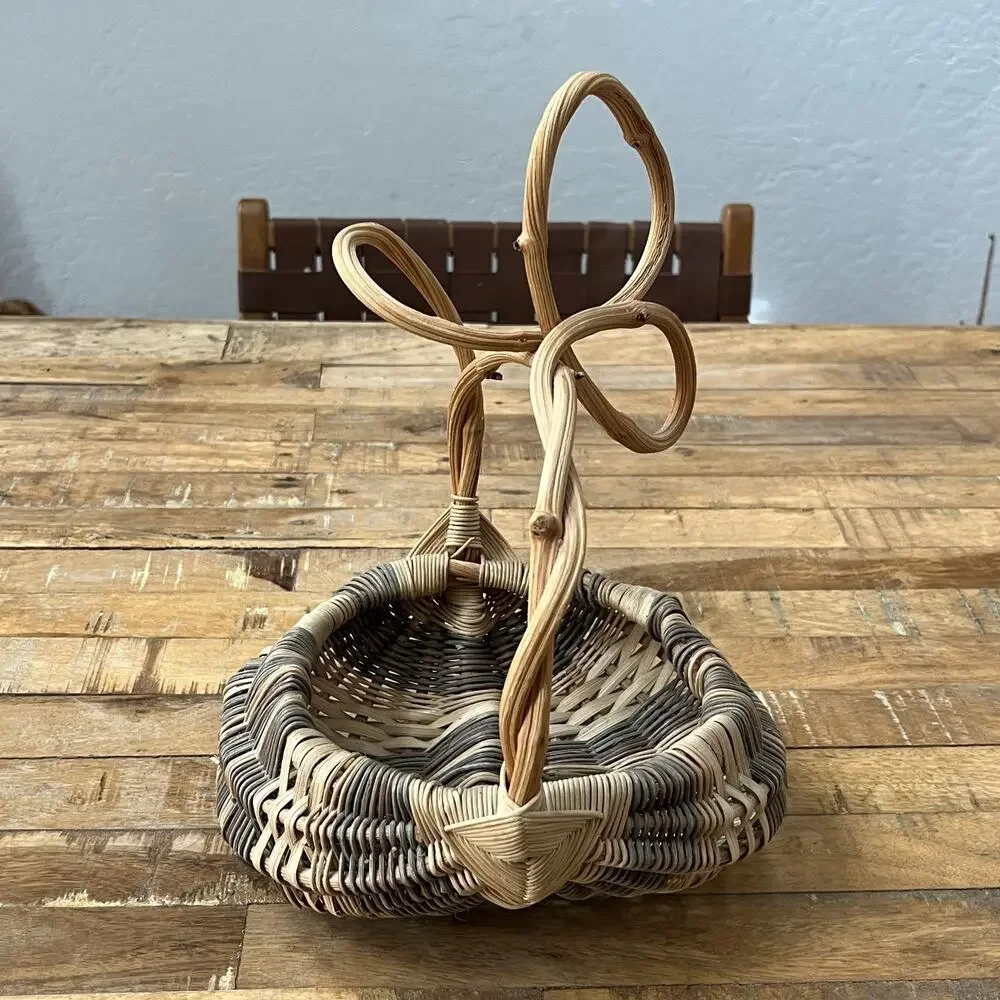 Gods Eye Handmade Woven Butt Basket 13